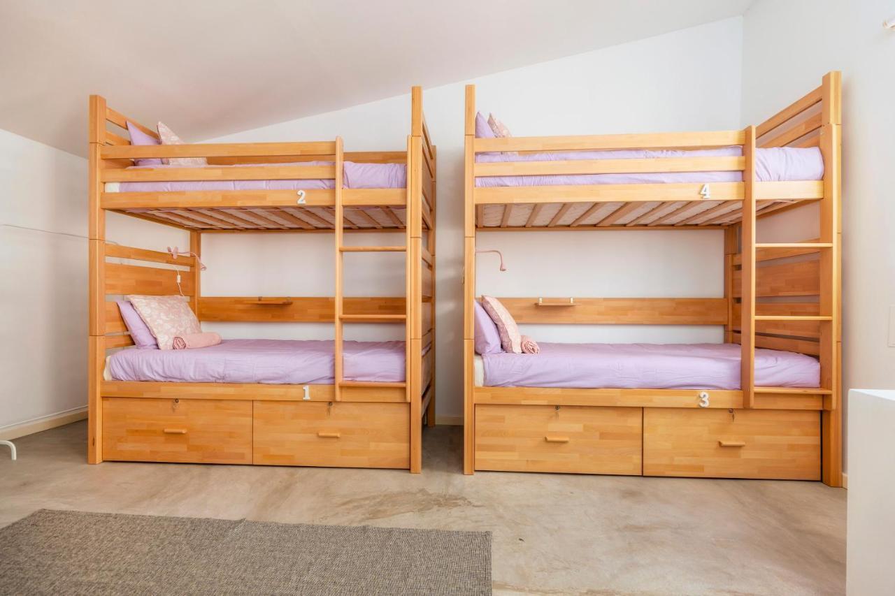 Hostel Female Distrikt Faro